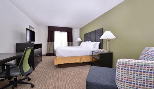 Standard King Room