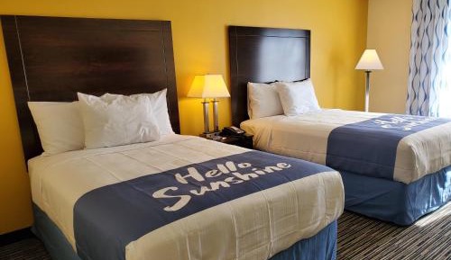 2 Double Beds, Top Floor, Non-Smoking