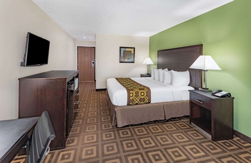 Jesup Hotel | Baymont by Wyndham Jesup