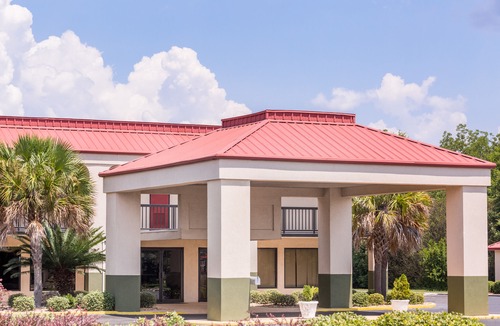 Dublin Hotel | Days Inn by Wyndham Dublin GA