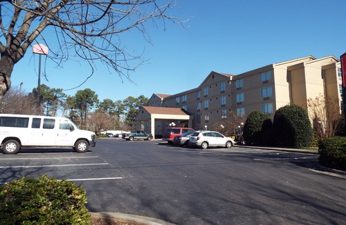 Forest Park Hotel | Quality Suites Atlanta Airport East