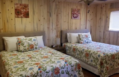 Bluff Cabin | Bluff Gardens Cabins