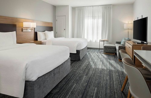 South Loop Hotel | TownePlace Suites Minneapolis near Mall of America