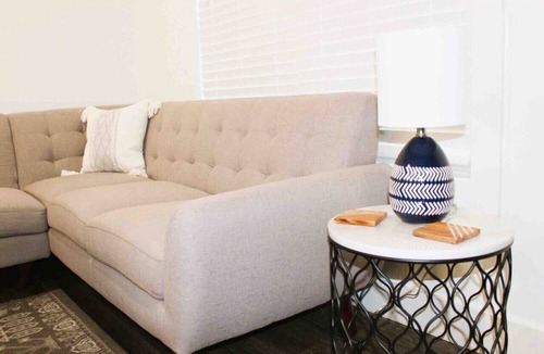 Athens House | Huge Athens Home 4 mins to UGA