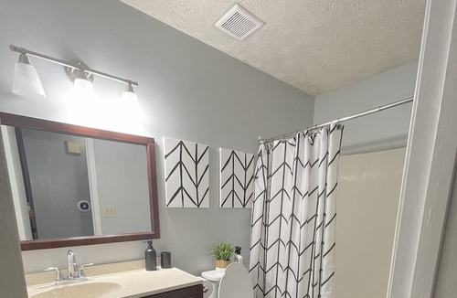Powder Springs House | Cozy 4 bedroom 3 full bath house in quiet area