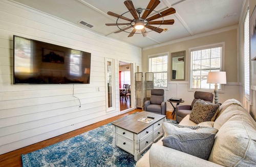 Cleveland Cabin | Cleveland Cabin w/Private Hot Tub ~ 7 Mi to Helen