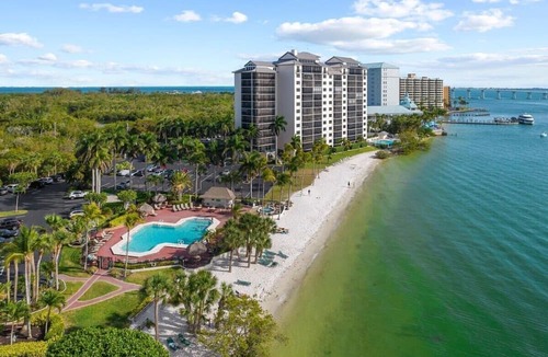Punta Rassa Apartment | Gorgeous Residence with Panoramic Ocean Views and Secluded Beach- Pool Open!