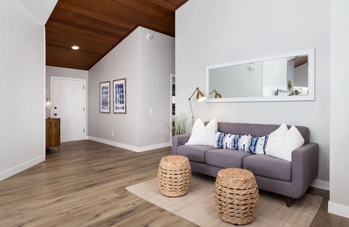 Leucadia House | Floating on Top of the Ocean