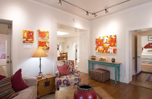Historic Eastside Condo | Tres Puertas