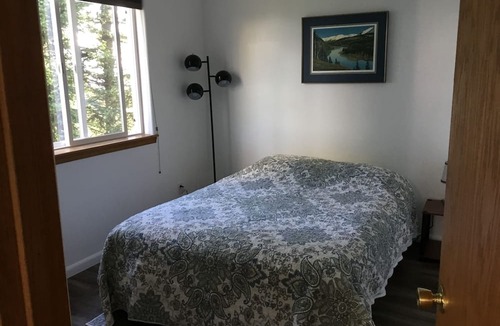 Homer Cabin | One of Homer's Best Views - Cabin #2 (Family friendly)