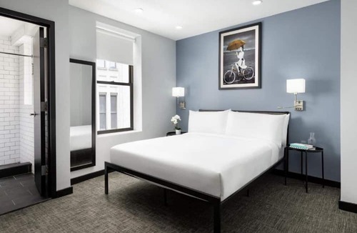 Central New York City Apartment | Accessible Comfort |Queen Bed |Times Square