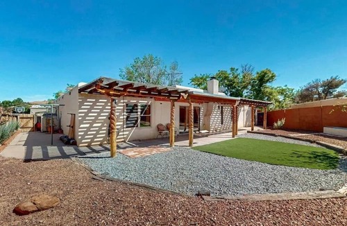 Paradise Hills Civic House | Balloon Fiesta Week just became available. Next to Golf Course Open Concept