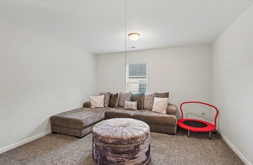Hampton House | Peaceful&Spacious Retreat for the Whole Family