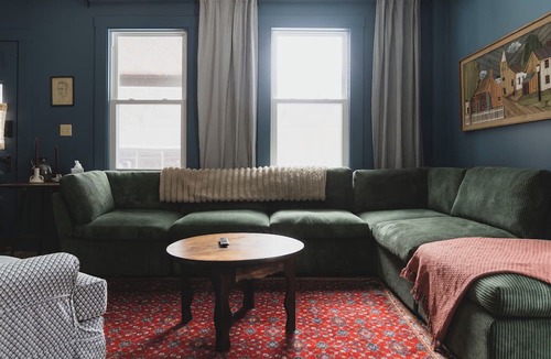 Cavendish House | The Carol - 10 minutes to Okemo & Newly Renovated