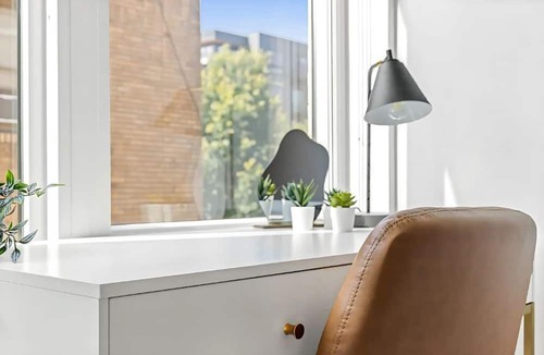 Kingfield Apartment | Chic 1-Bedroom Urban Retreat with WiFi and Fitness Center in Vibrant Kingfield