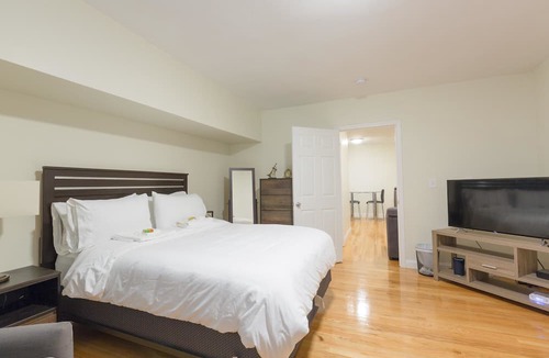 West Fens Apartment | Free Parking at 1 Bed Basement Apt, Near BU & MIT