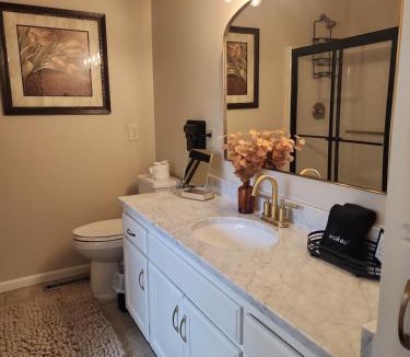 Burnsville House | Everchanging Seasons-Hot Tub, Game Haven & Central Retreat