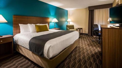Arlington Hotel | Best Western Plus Yadkin Valley Inn & Suites