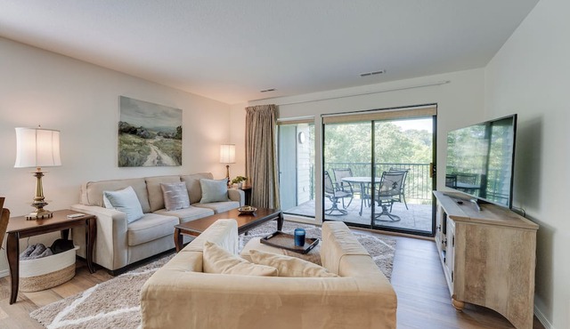 Branson Condo Near 76 Strip & Silver Dollar City in Branson