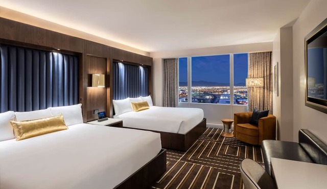 Circa Resort & Casino – Adults Only