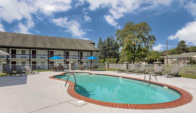 Surestay Studio By Best Western Paradise Lancaster County