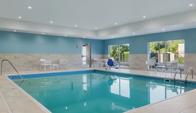 Holiday Inn Express & Suites Stevensville Benton Harbor by IHG in Stevensville