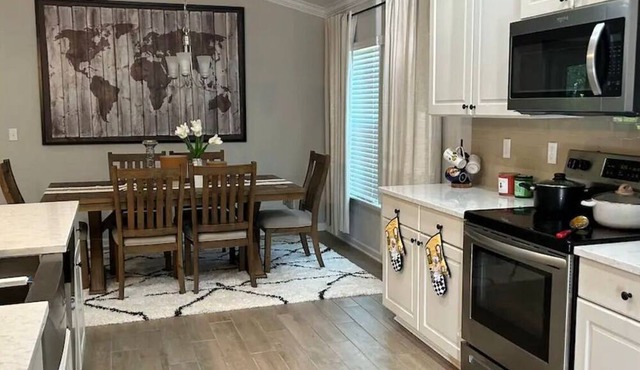 Relaxing One Bedroom in Jacksonville in a beautiful neighborhood