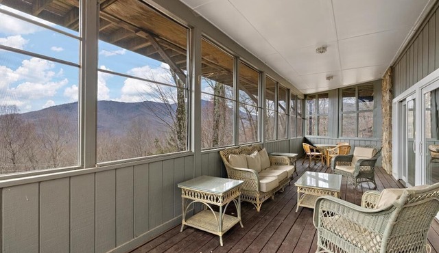 Mountain View, Pool Table, Deck, Game Room, Wet Bar