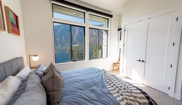 Private Pool | Stunning lake & mountain views | Modern, costal design