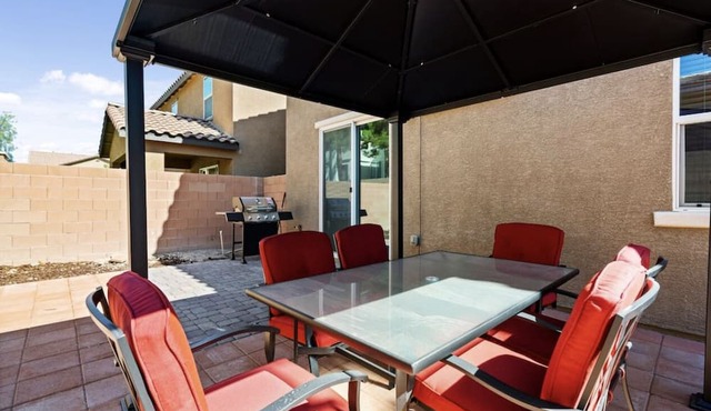 5 bedroom private vacation home in las vegas