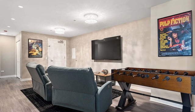 Luxury Meets Fun: Downtown PH w/Private Game Room