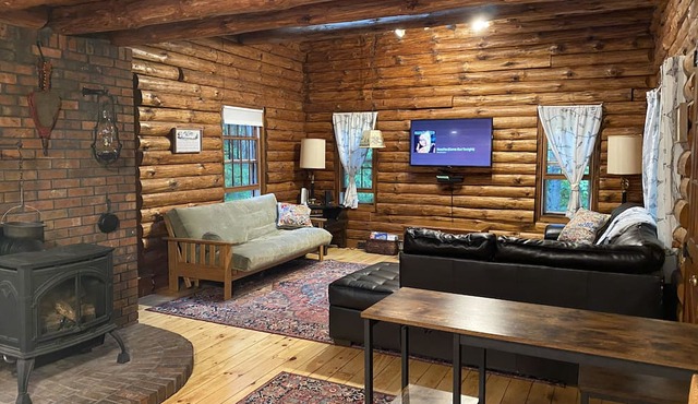 The perfect ADK log cabin getaway on 4 acres and 5 min. to town! in Schroon Lake