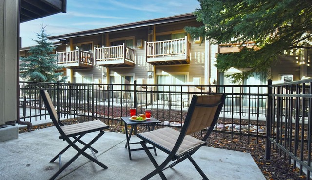 Beautiful Studio Just Minutes To Ski Resorts & Downtown