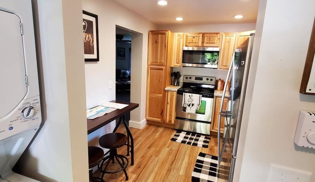 Spoonbills Vacation Rental across the road along the Mississippi River in Guttenberg