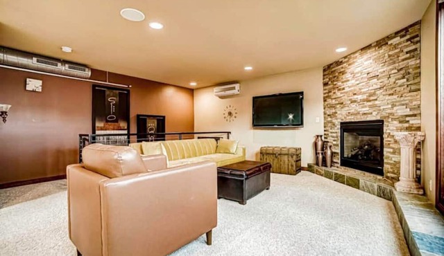 Downtown Stillwater, Riverview Condo