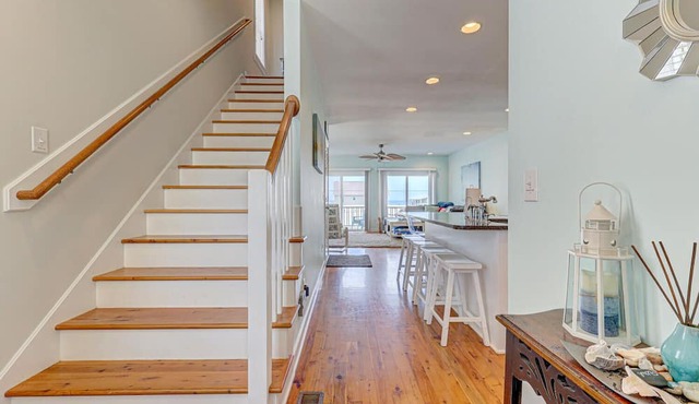 🌊Mission SEA Accomplished🌊 Ocean Views, Private Grill, Steps 2 Beach in Kure Beach