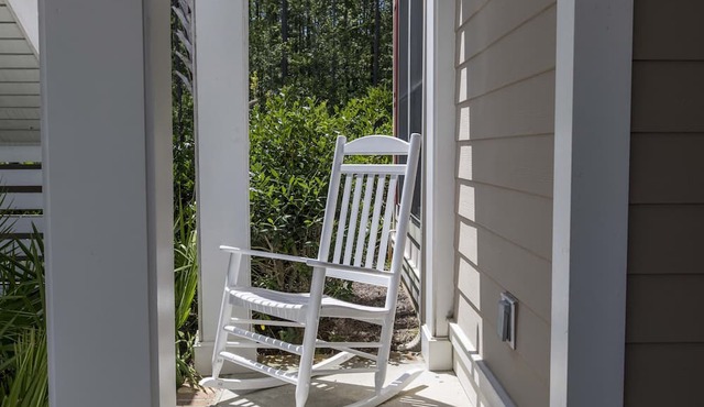 Luxurious 4 bedroom/4 bathroom condo steps away from TPC Unit A