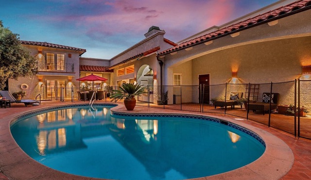 Playa Vista La Jolla | Private Beach Access + Pool