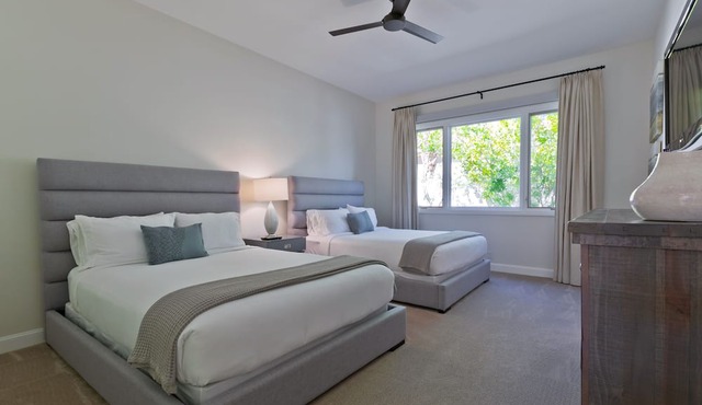 Stunning PGA Home with Privacy and Lake Views on Golf Course in La Quinta
