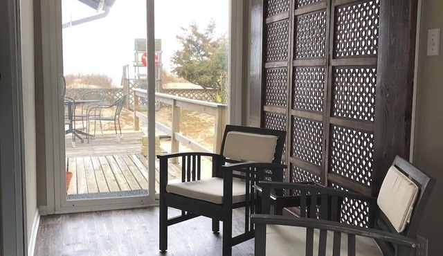 Seahaven Cottage- a beach-front, pet friendly cottage on Prime Hook Beach in Milford