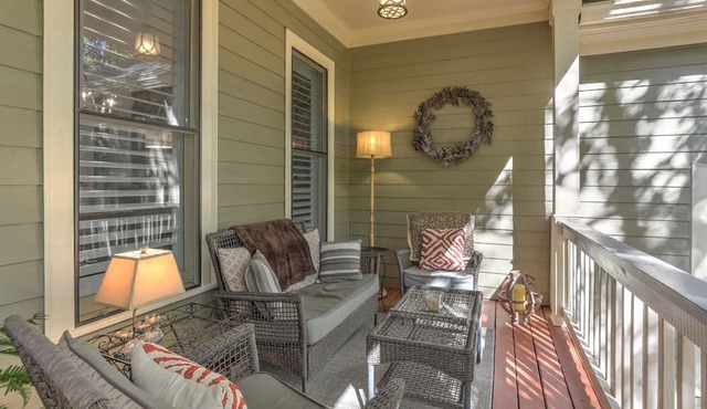 Firefly Landing - Relax in style in Big Canoe!