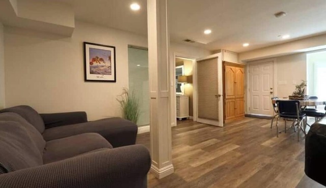 Spacious SoCal Getaway + Pool