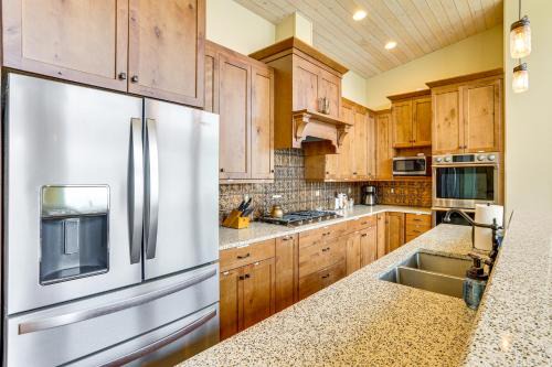 Lake Whatcom House w/Private Hot Tub + Dock